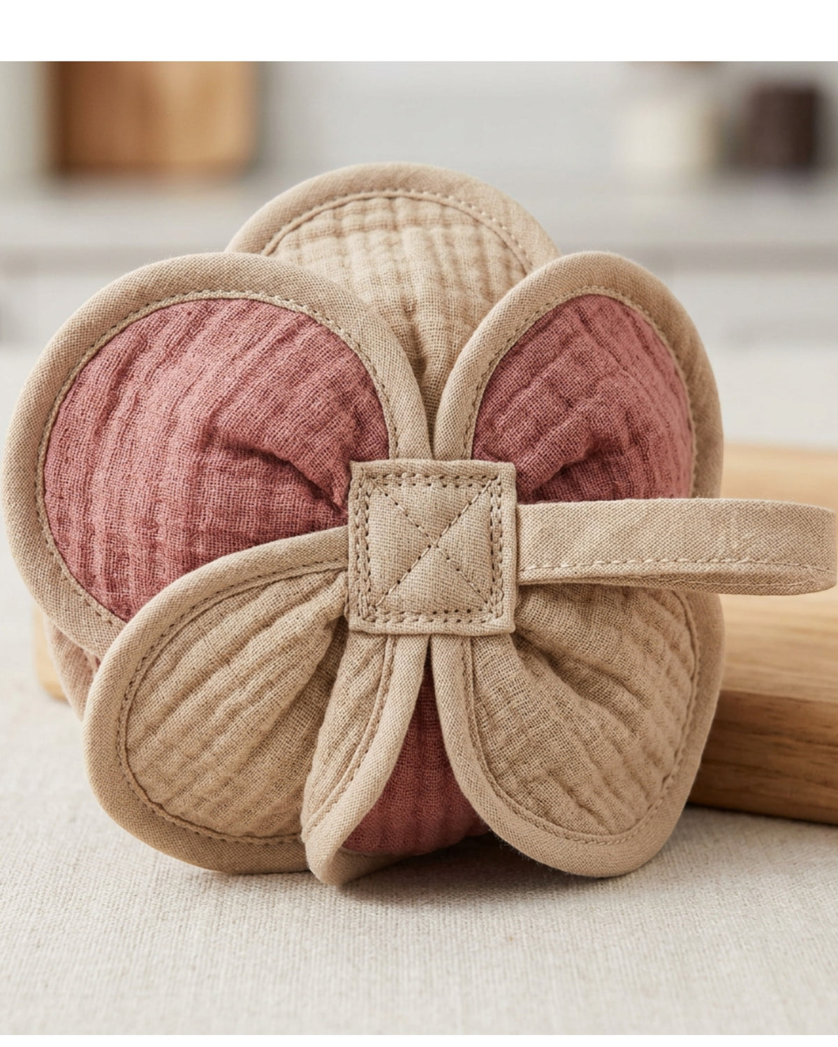 Xkdwp Double Layer Cotton Muslin Petal Wash Ball Rose Sand - Detail view